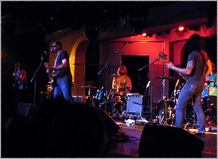 The Dirtbombs